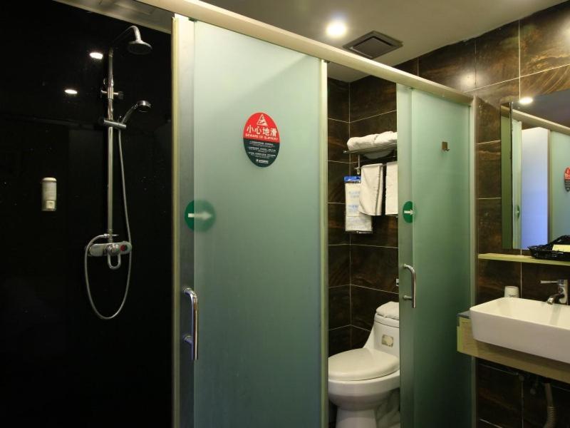 Greentree Inn Wenzhou Lucheng Xiaonanmen Express Hotel מראה חיצוני תמונה
