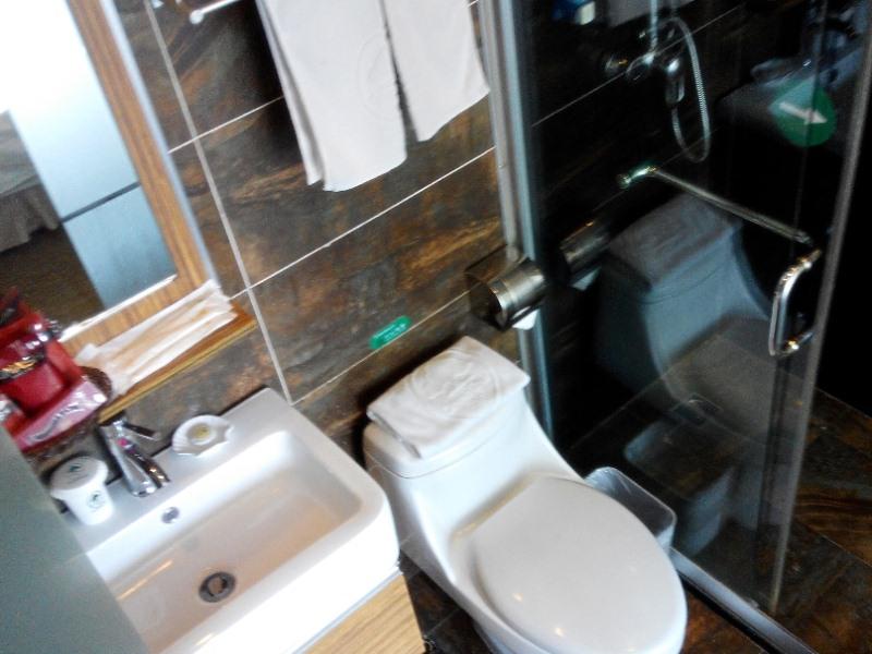 Greentree Inn Wenzhou Lucheng Xiaonanmen Express Hotel מראה חיצוני תמונה