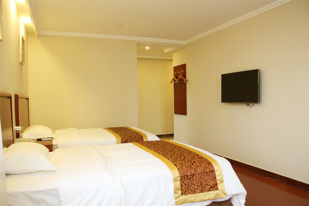 Greentree Inn Wenzhou Lucheng Xiaonanmen Express Hotel מראה חיצוני תמונה